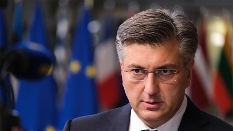 Milanović's statement is wrong and innacurate and surley  made "under influence of sirocco", I won't interfere 